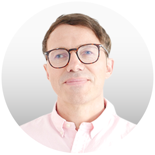 Experte Dr. Maximillian Kern